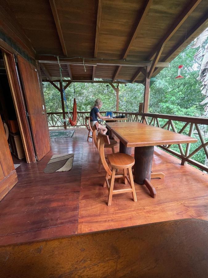 Caoni riverside Lodge Puerto Quito Esterno foto