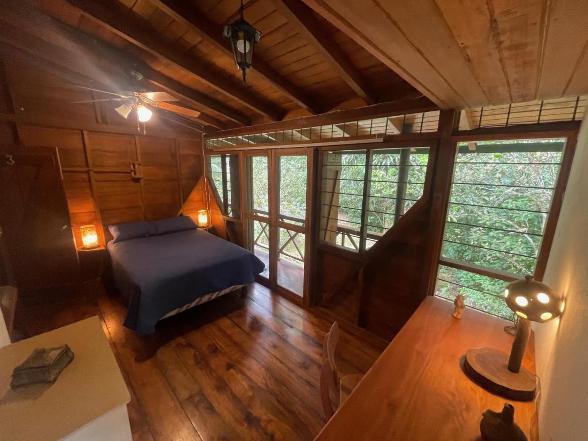 Caoni riverside Lodge Puerto Quito Esterno foto